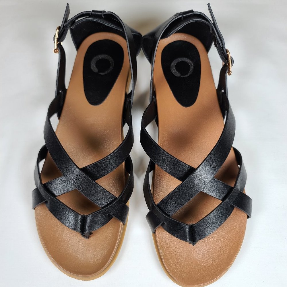 New Black Strappy Black Flat Sandals, Sz 8.5